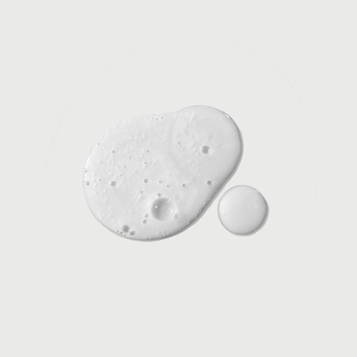 the-purifier-niacinamide-serum-body-wash-l1 NATR-40012-Swatch-The-Purifier-Niacinamide-Serum-Body-Wash-bonebkgd.jpg