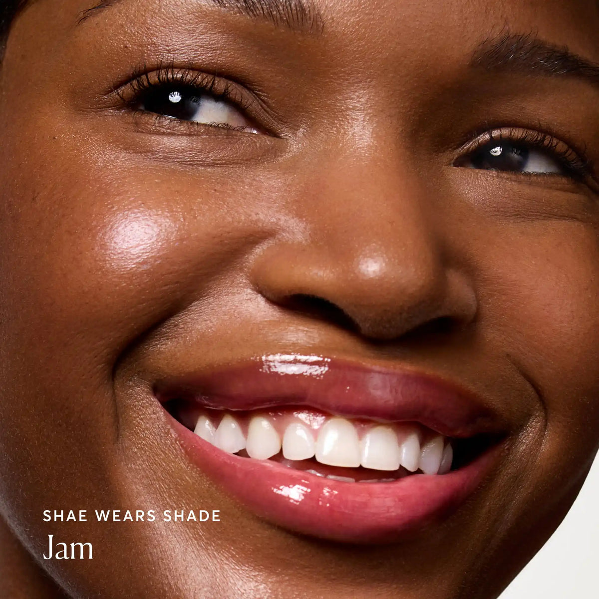 phyto-glow-lip-balm-jam-j1 NATR-60068-Alt-Images-Phyto-Glow-Lip-Balm-Jam-04.webp